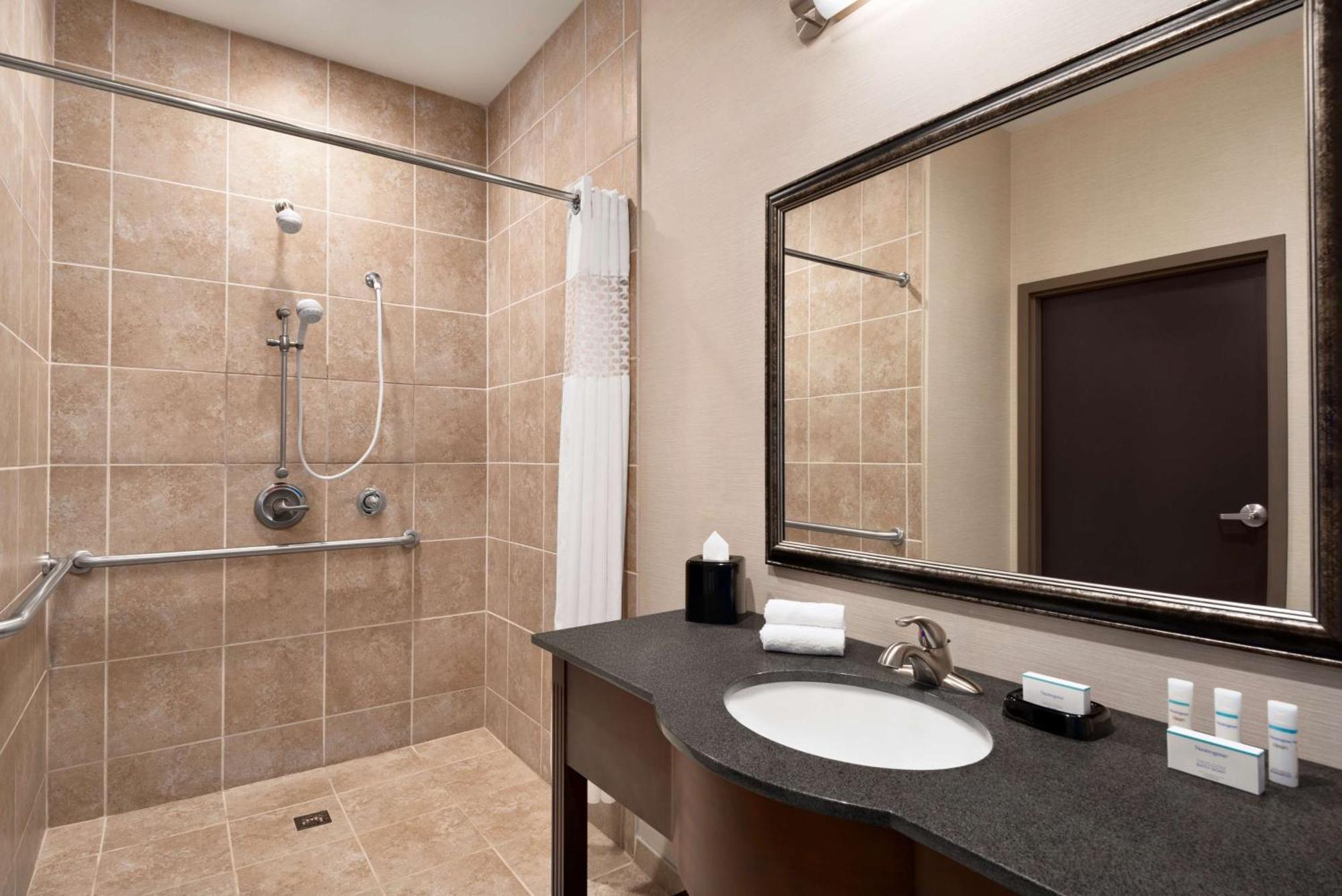Hampton Inn & Suites - Mansfield Extérieur photo